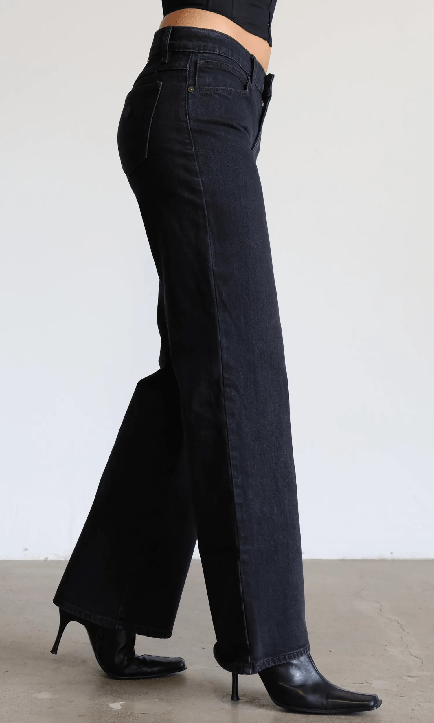 A 99 Low & Wide Jean by Abrand Jeans