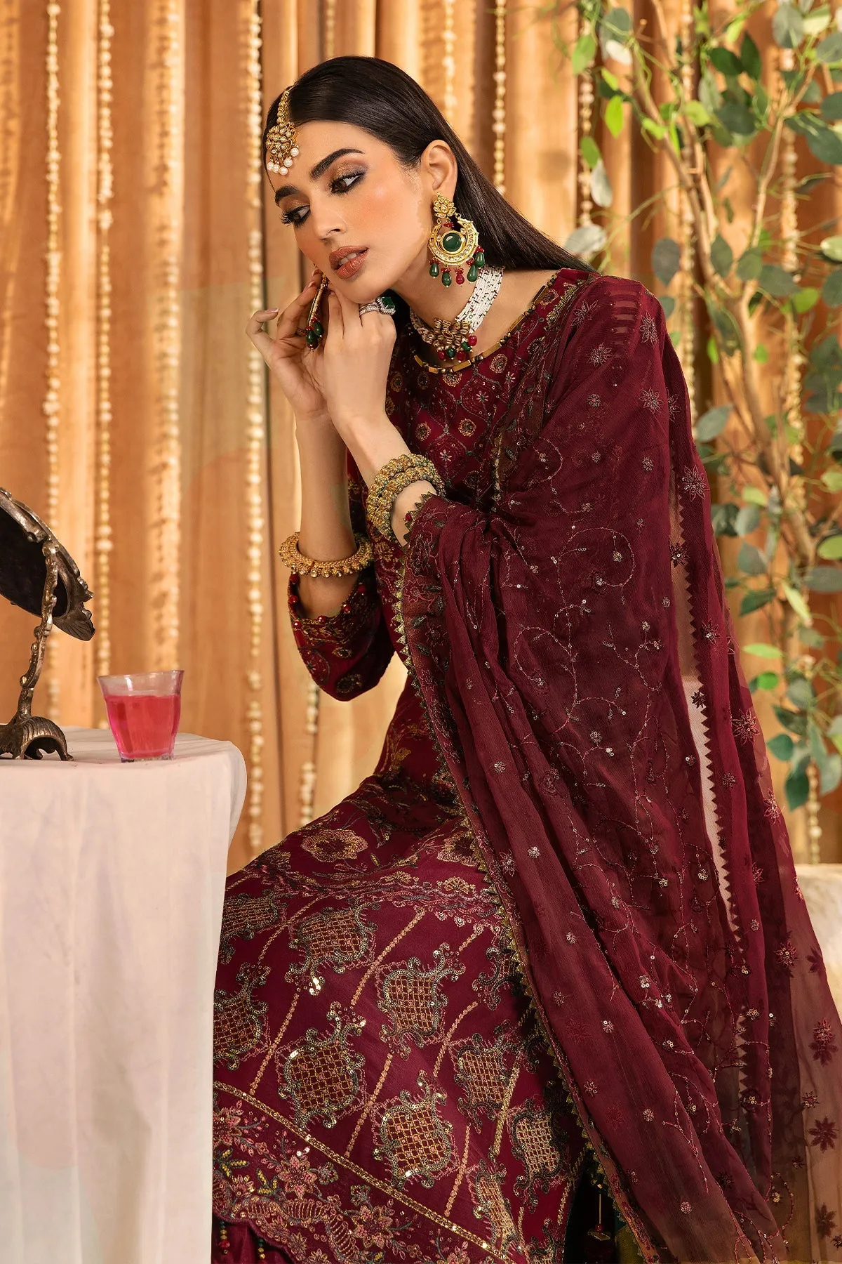 Alizeh Mehfil-e-Uroos Festive Chiffon Unstitched 3Pc Suit D-01 Roheen