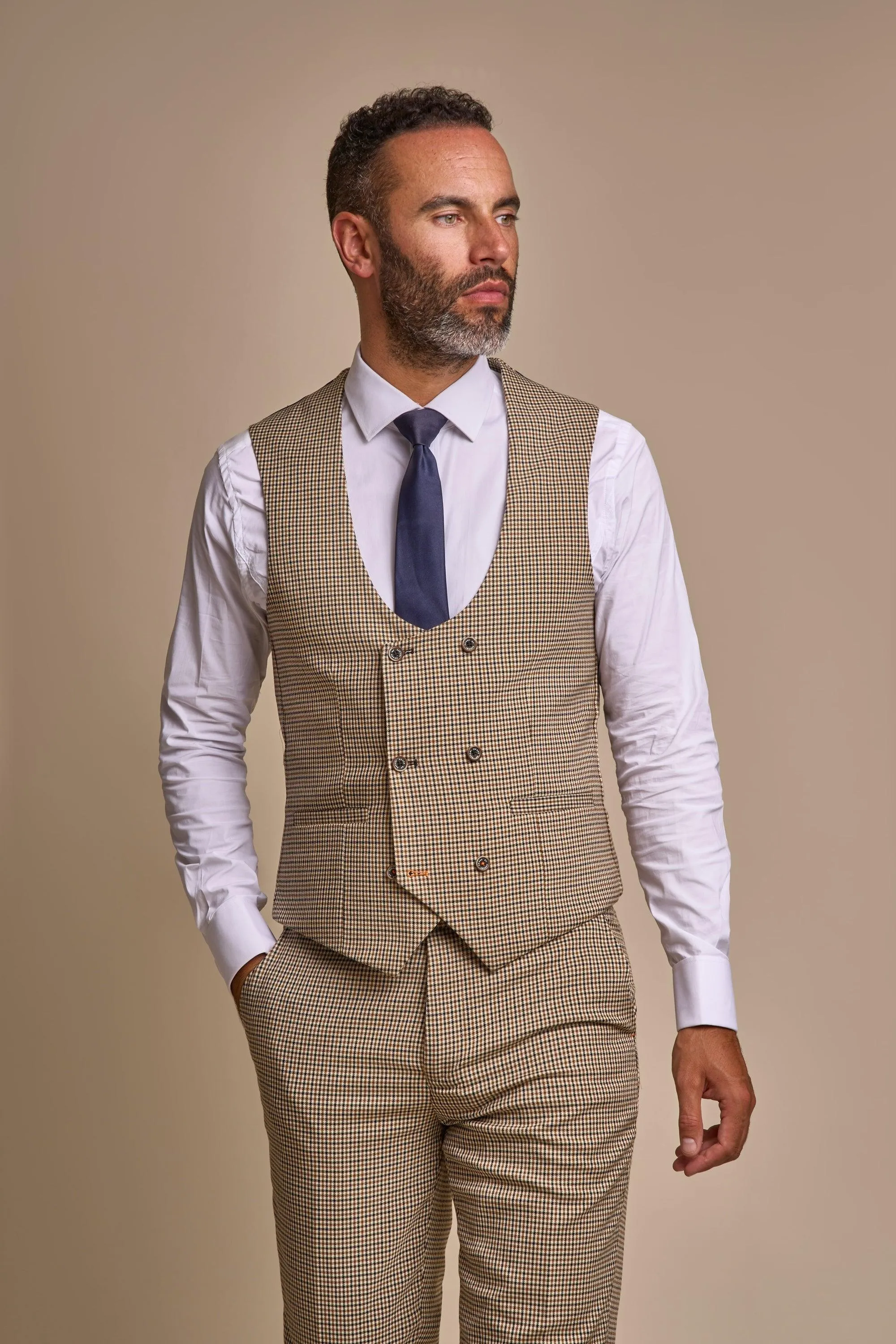 Elwood Three Piece Suit