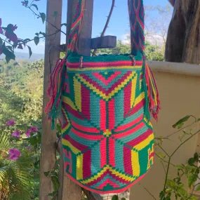 Geometric Neon Flower Mochila