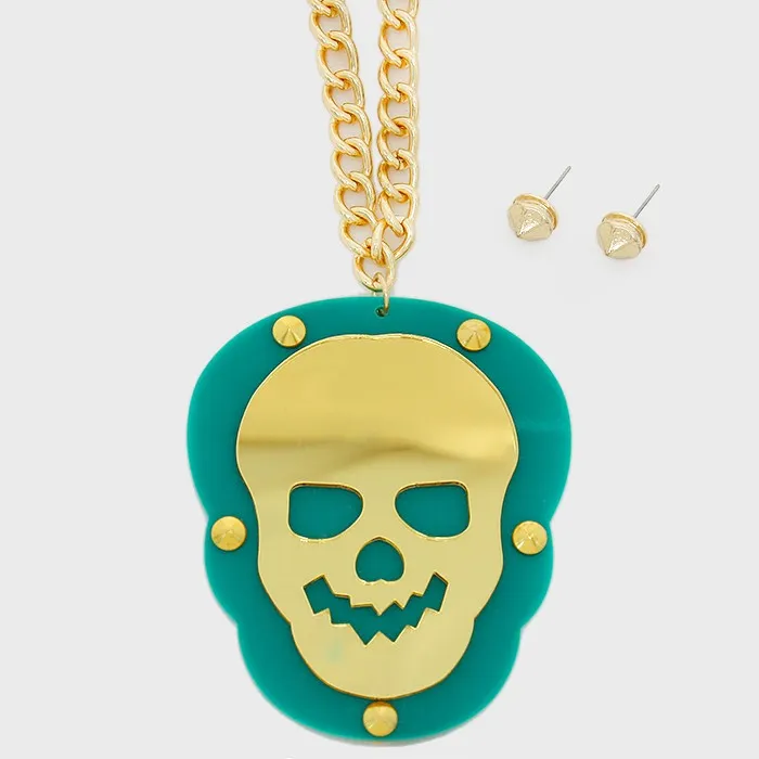 iLLASPARKZ Skull rivet plate pendant necklace