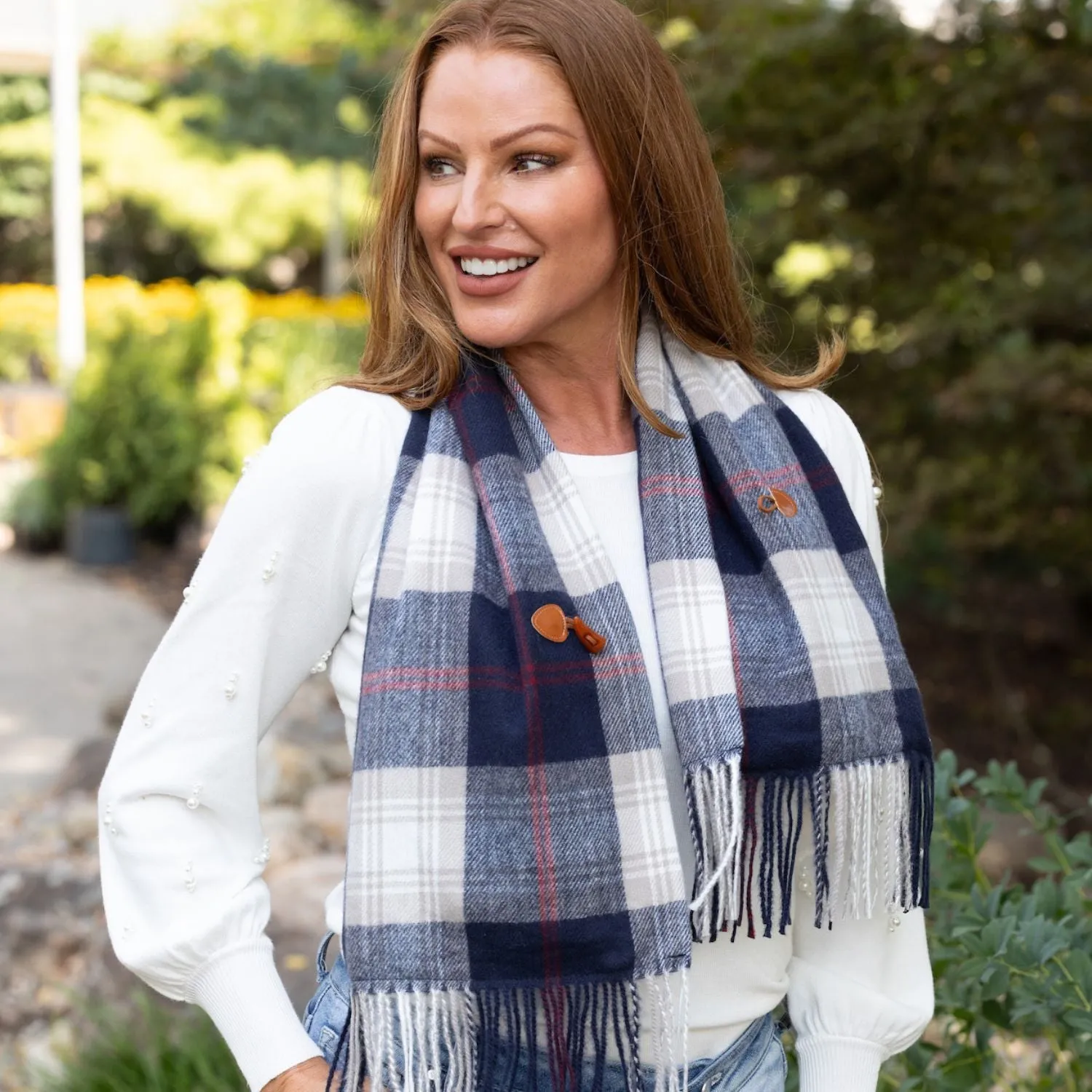 Multi-Pocket Crossover Scarf | Alpine Waters