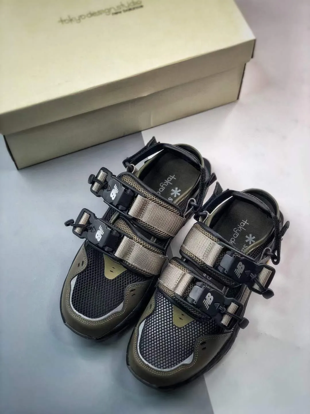 NIOBIUM CONCEPT 2 SANDALS