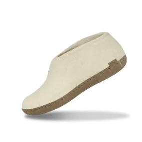 Shoe with leather sole - White