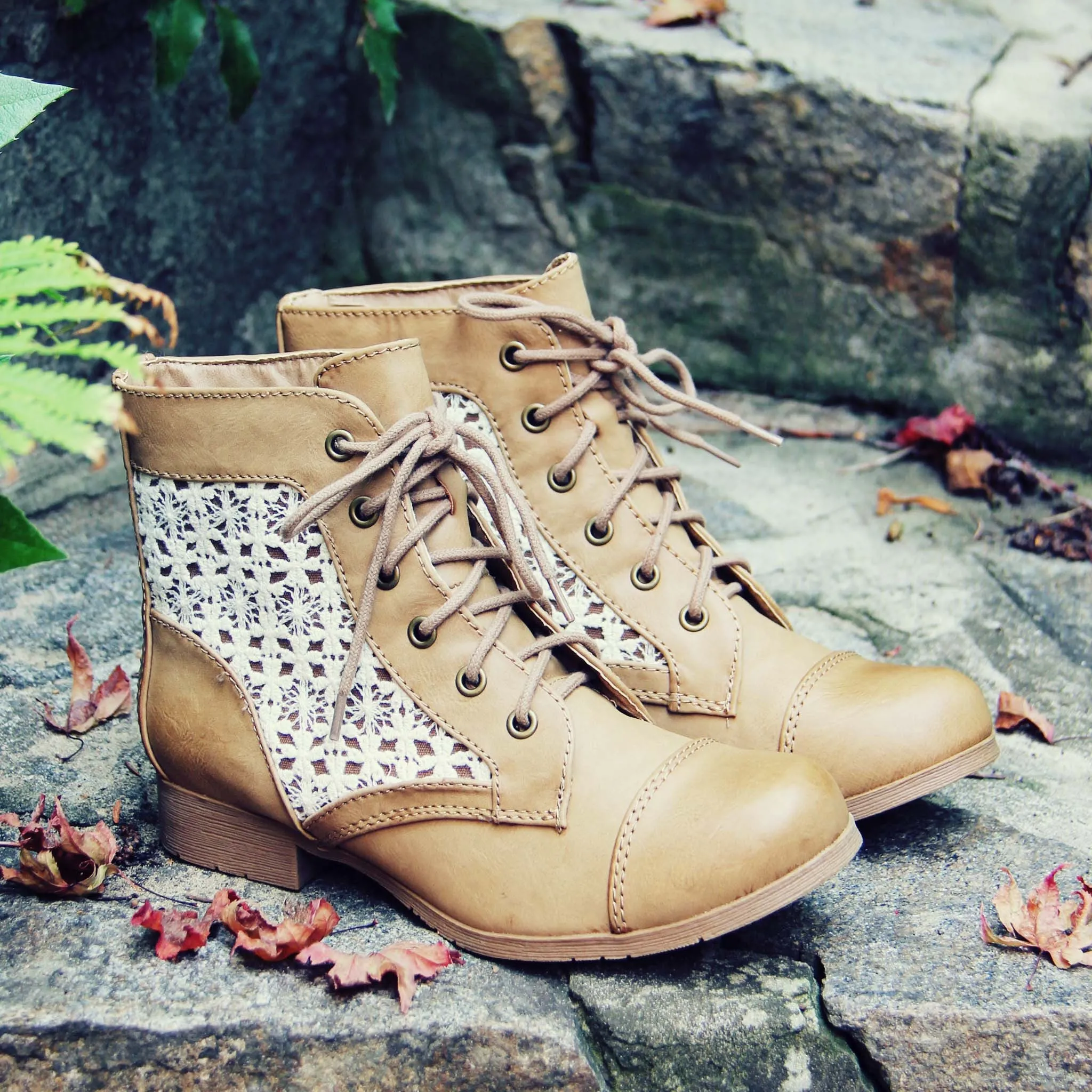 Timberline Lace Boots