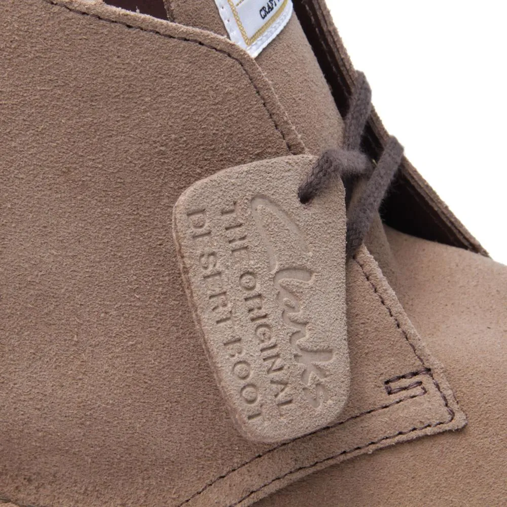 WTAPS x Clarks Originals Desert BootBeige